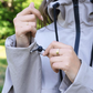 Chaqueta softshell causal con capuch