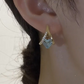 🔥Nuevo Llegado 2026 y Oferta Caliente🔥 Aretes colgantes (dangle) de aro en forma de V y corazón, elegantes