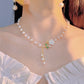 🥳2026 VENTA CALIENTE🥳 Collar de Rosas y Perlas & Aretes de Perlas & Perfecto para Fotos📿