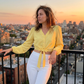 Top Elegante con Cuello en V y Cintura Anudada para Mujer